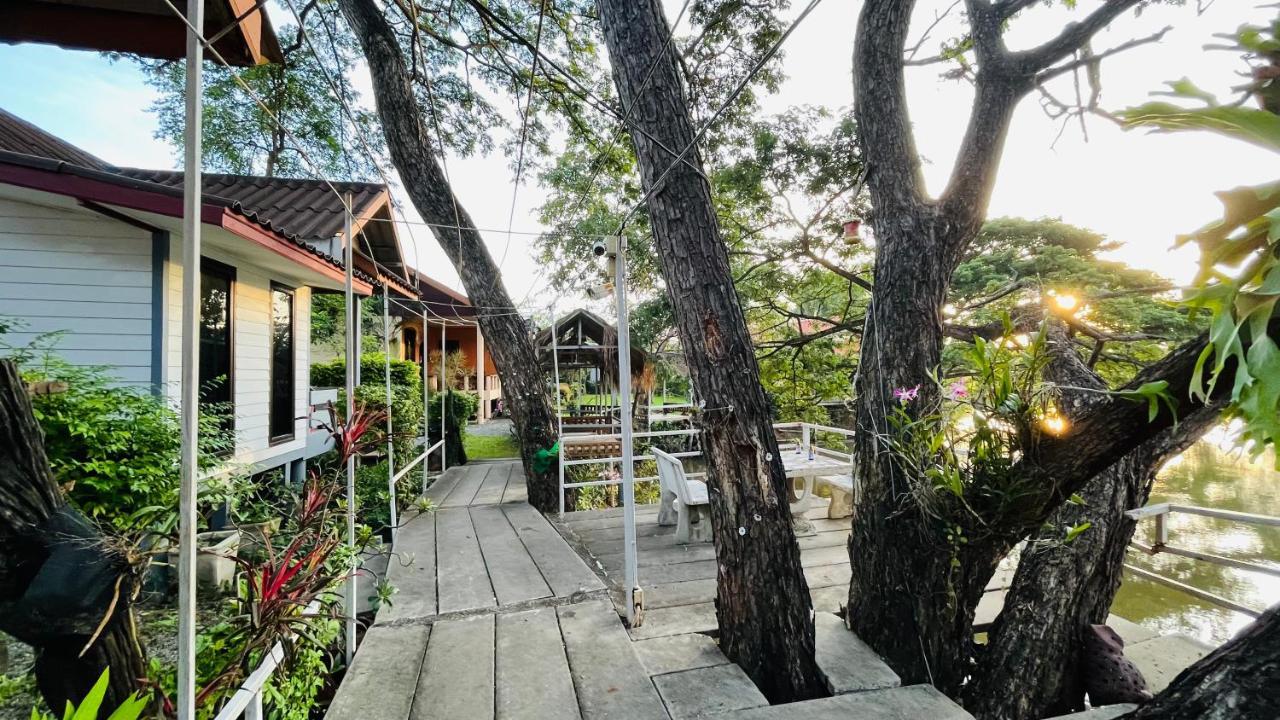 Moon River Resort Phimai Exterior foto